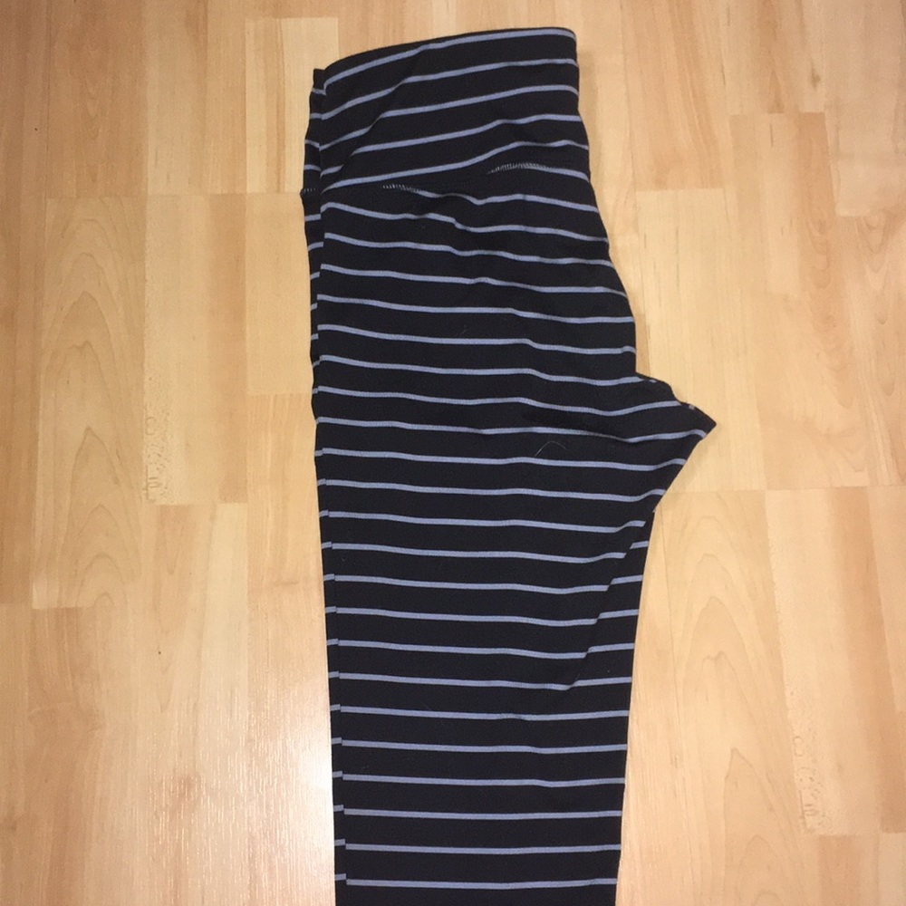 Athleta striped leggings!
